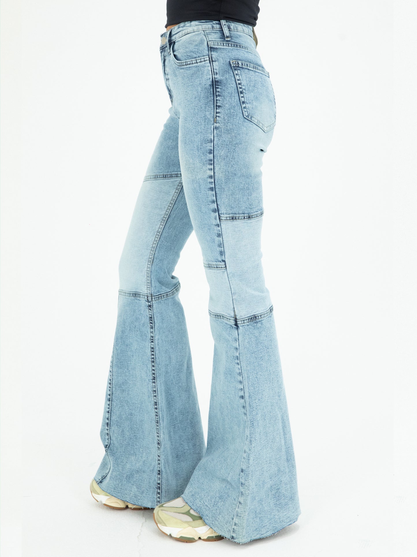 70s Light Blue Mid Rise Flare Jeans